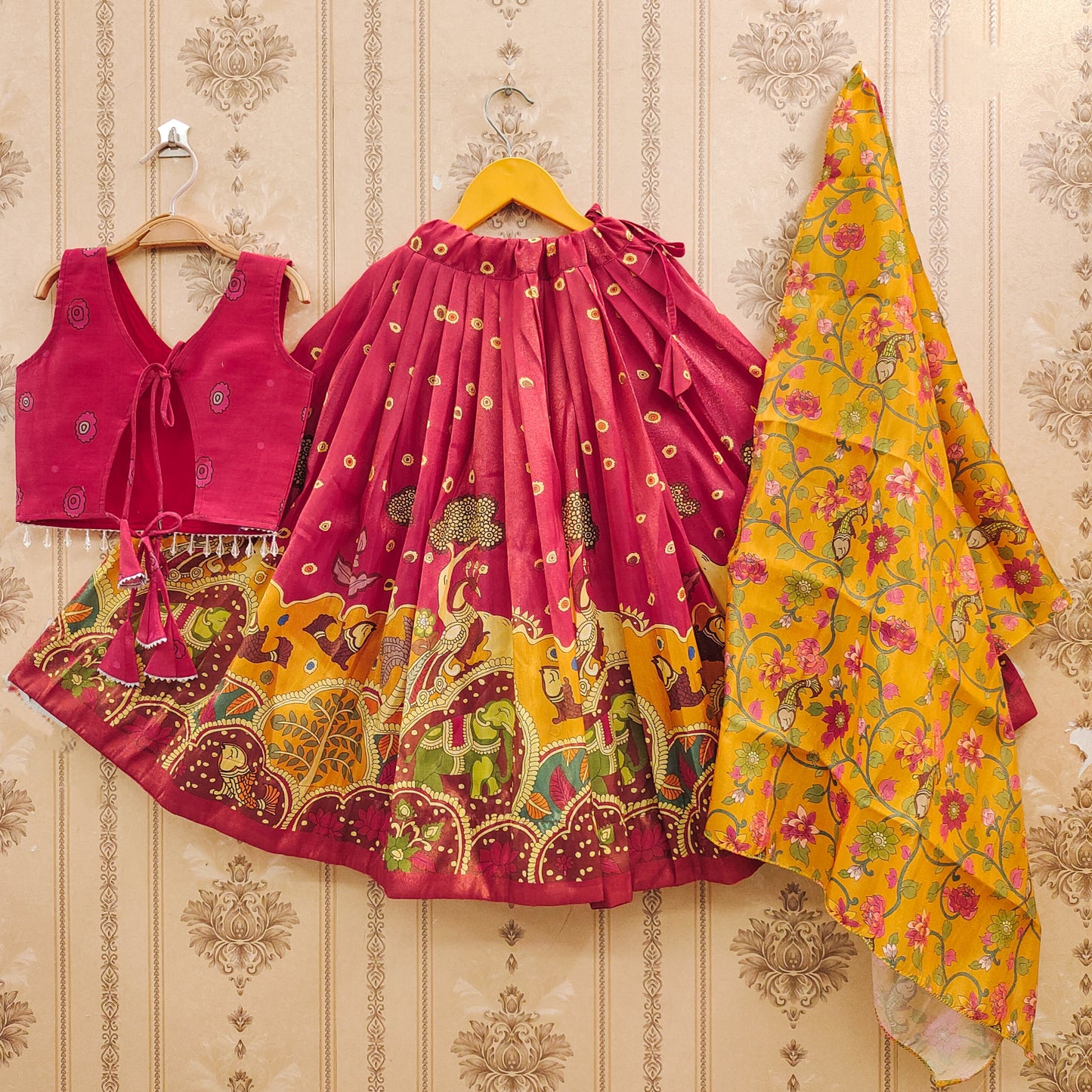 Trendy Kalamkari Kids Choli Set
