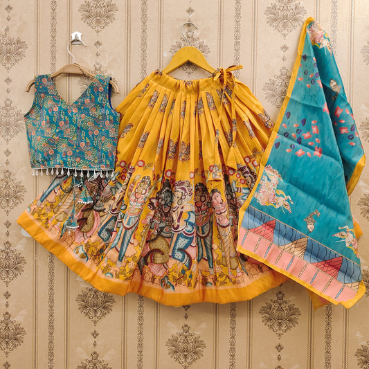 Trendy Kalamkari Kids Choli Set