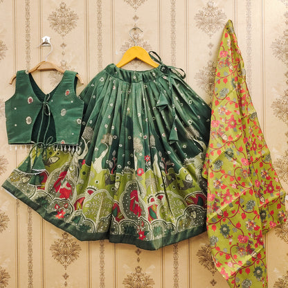 Trendy Kalamkari Kids Choli Set